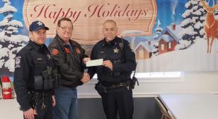 Round Lake Post 1170 supports "Shop with a Cop"
