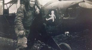 Grasshopper pilot recalls flying unarmed in front lines during World War 2