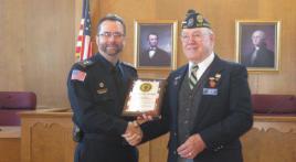 Post 449 awards Outstanding Public Safety plaque to Elm Grove police department 