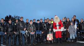 Santa saddles up his best team for the Community Christmas Tree-Lighting!