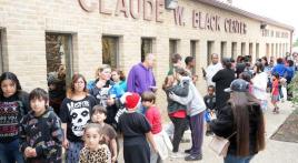Fred Brock Post 828 sponsors holiday gift giveaway on San Antonio’s East Side