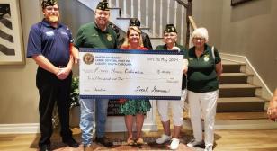 Larry Jeffers Post 195 gives to Fisher House