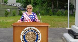 Memorial dedication of Bethel Honor Roll Monument