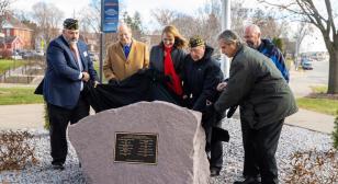 University of Wisconsin-Platteville Vietnam Veterans Memorial