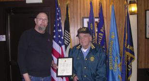 Gus Farr receives 60-year membership award 