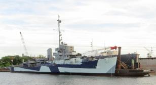 USS Slater going homeward bound 