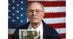 105-year-old WWII vet recalls D-Day on Higgins boat